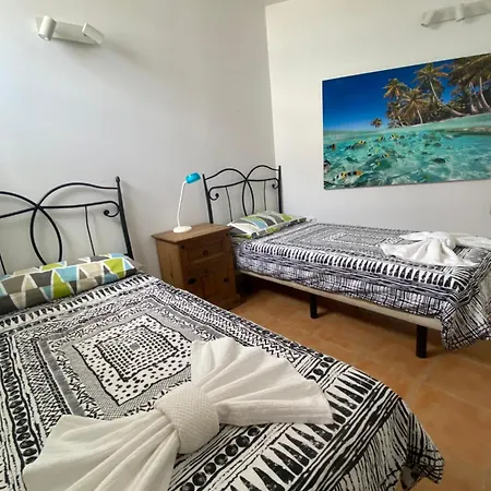 Pensión Atlantic Breeze House I Double At El Campanario I 5 Minutes From Popcorn Corralejo