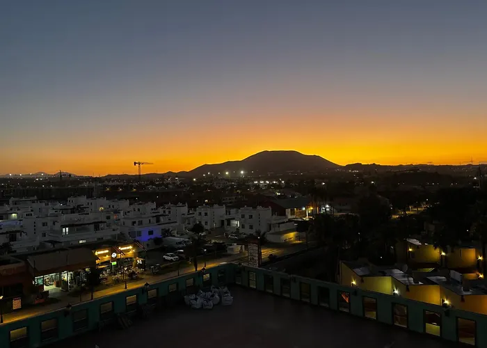 Atlantic Breeze House I Double At El Campanario I 600 Meters From Popcorn And 1km From Center Pensión